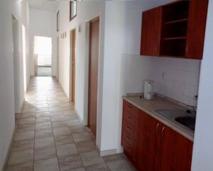 Kancelárske priestory 75m2, 150m2, parkovanie, P. Biskupice — foto 8