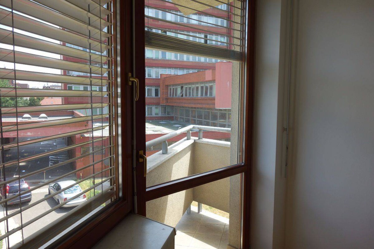 Administratívny celok 181m2, Nové Mesto, Kukuričná ul., parkovanie — foto 15