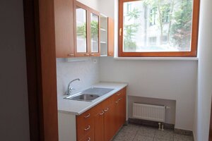 Administratívny celok 181m2, Nové Mesto, Kukuričná ul., parkovanie — foto 5