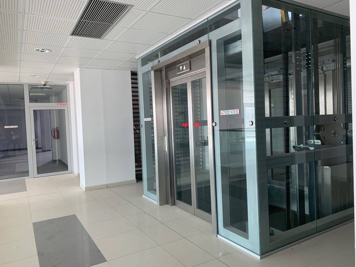 Obchodné priestor na PRENAJOM CENTRUM Topoľčany — foto 5