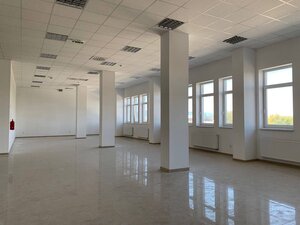 Obchodné priestor na PRENAJOM CENTRUM Topoľčany — foto 10