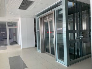Obchodné priestor na PRENAJOM CENTRUM Topoľčany — foto 5