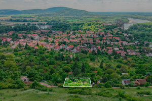 DEVÍN, záhrada 210 m2 s neopakovateľným VÝHĽADOM na HRAD DEVÍN a DUNAJ — foto 2