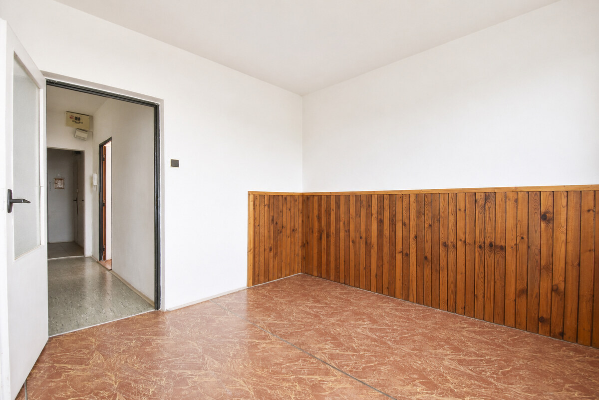 SADMELIJSKÁ, 3-i byt, 71 m2 - pôvodný stav, pár krokov od prírody — foto 6