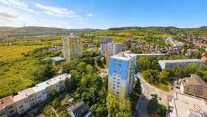 SADMELIJSKÁ, 3-i byt, 71 m2 - pôvodný stav, pár krokov od prírody — foto 1