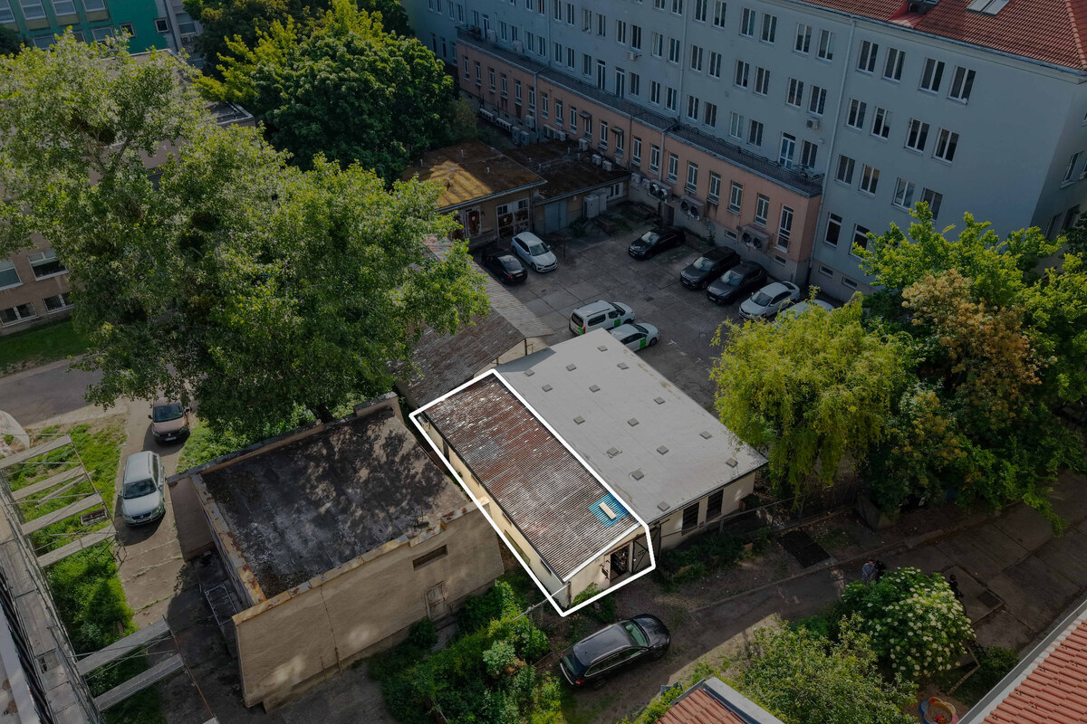 TRNAVSKÁ CESTA – 48 m² – praktický VIACÚČELOVÝ priestor + PARKOVANIE! — foto 4