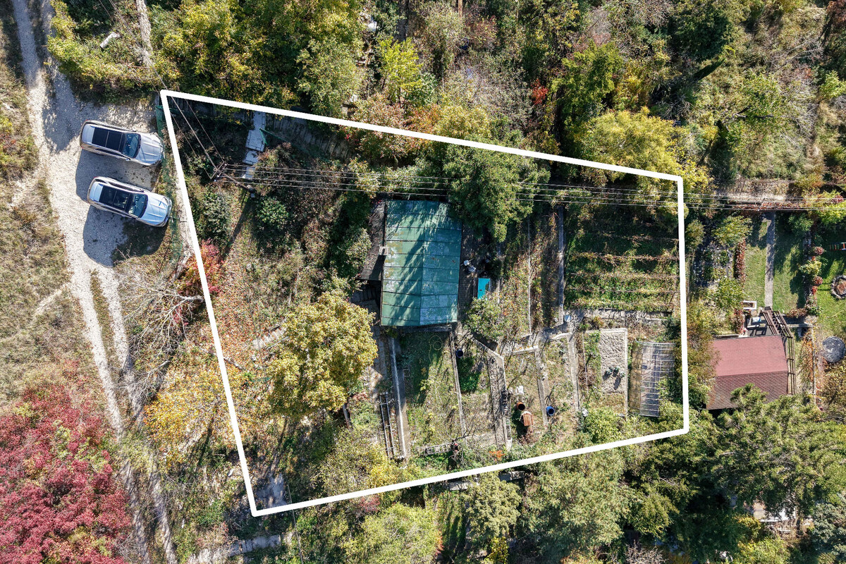 DEVÍN, záhrada 830 m2 s neopakovateľným VÝHĽADOM na HRAD DEVÍN a DUNAJ — foto 4