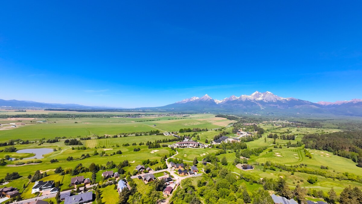 VEĽKÁ LOMNICA, 5-i RD – pri golfe s výhľadom na panorámu Tatier — foto 28