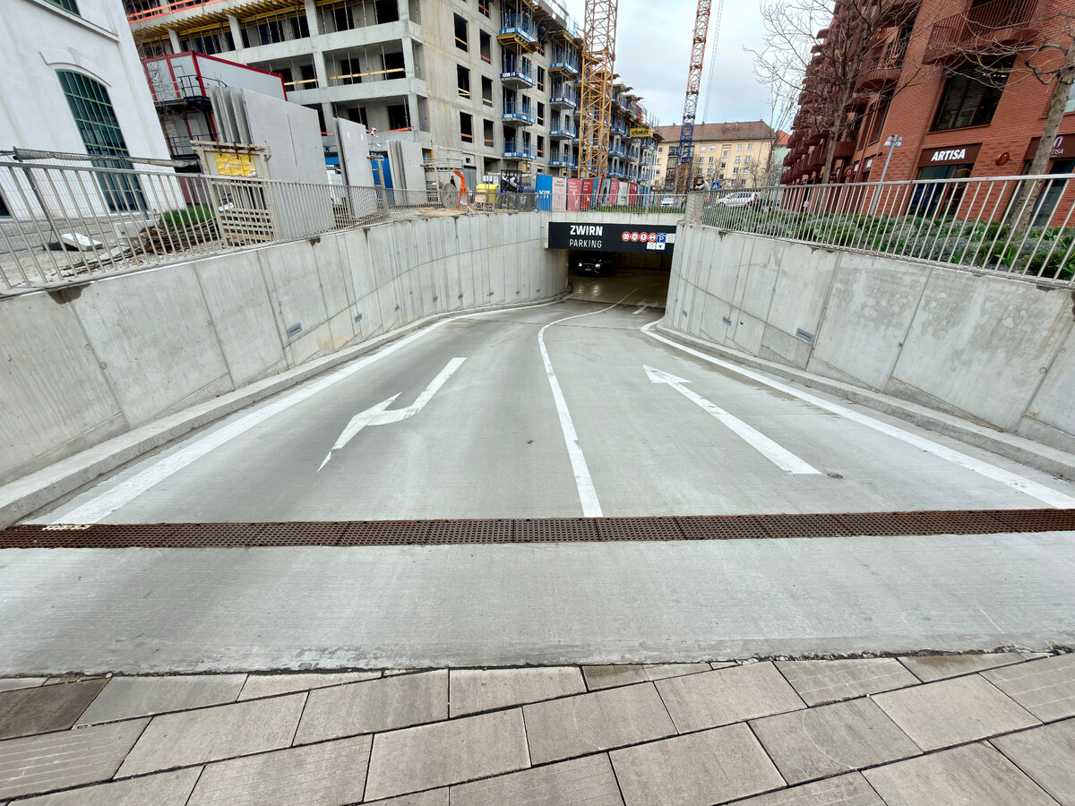 KOŠICKÁ – ZWIRN 3 | Prémiové parkovacie dvoj-státie pri výťahu (27 m²) — foto 12