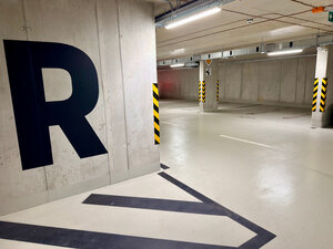 KOŠICKÁ – ZWIRN 3 | Prémiové parkovacie dvoj-státie pri výťahu (27 m²) — foto 3