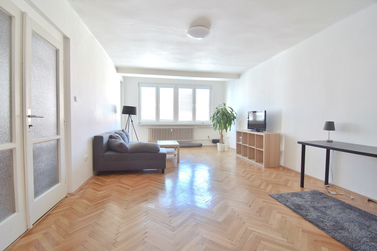 PALISÁDY - 1,5-i byt, 58 m2 - loggia, v obľúbenej lokalite PRI HRADE — foto 8
