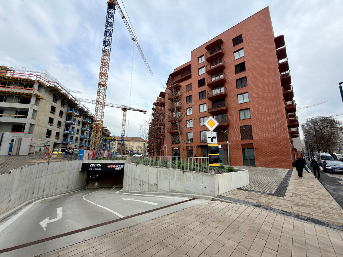 KOŠICKÁ – ZWIRN 3 | Garážové dvoj-státie pri výťahu (27 m²) | IHNEĎ — foto 13