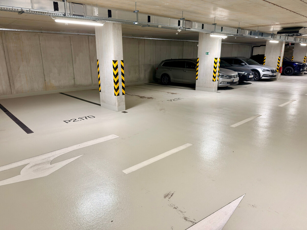 KOŠICKÁ – ZWIRN 3 | Garážové dvoj-státie pri výťahu (27 m²) | IHNEĎ — foto 8