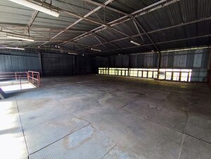 PRENÁJOM SKLADOVEJ HALY 530 m² – STRÁŽENÝ AREÁL — foto 4