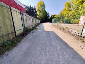 PRENÁJOM SPEVNENEJ PLOCHY – UZAVRETÝ A OPLOTENÝ AREÁL — foto 6