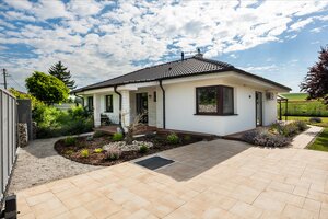 Moderný, zariadený, 4 izbový rodinný dom - v obci Andač (Zbehy) — foto 1