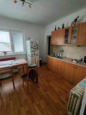 Zľava 10 000€! PREDAJ: 3-izbový byt so záhradou a garážou – Šaštín — foto 3