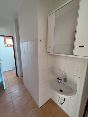 Komerčný priestor v polyfunkčnej budove — foto 14