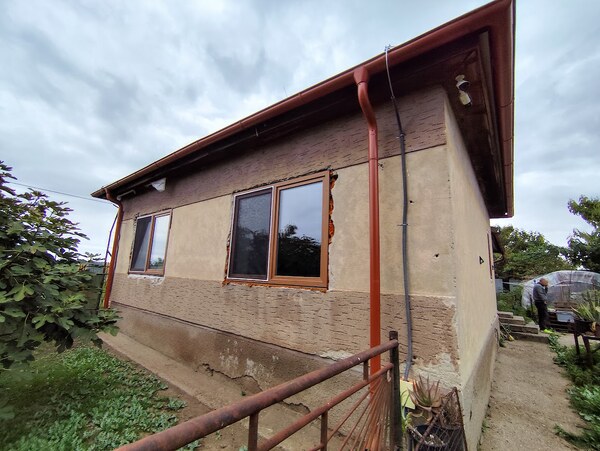Veľký pozemok 5816m2 s RD