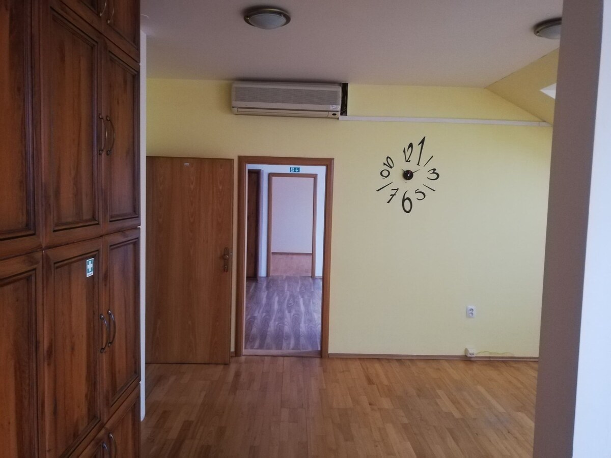 Kancelária s možnosťou rozdelenia v centre Nitry — foto 2