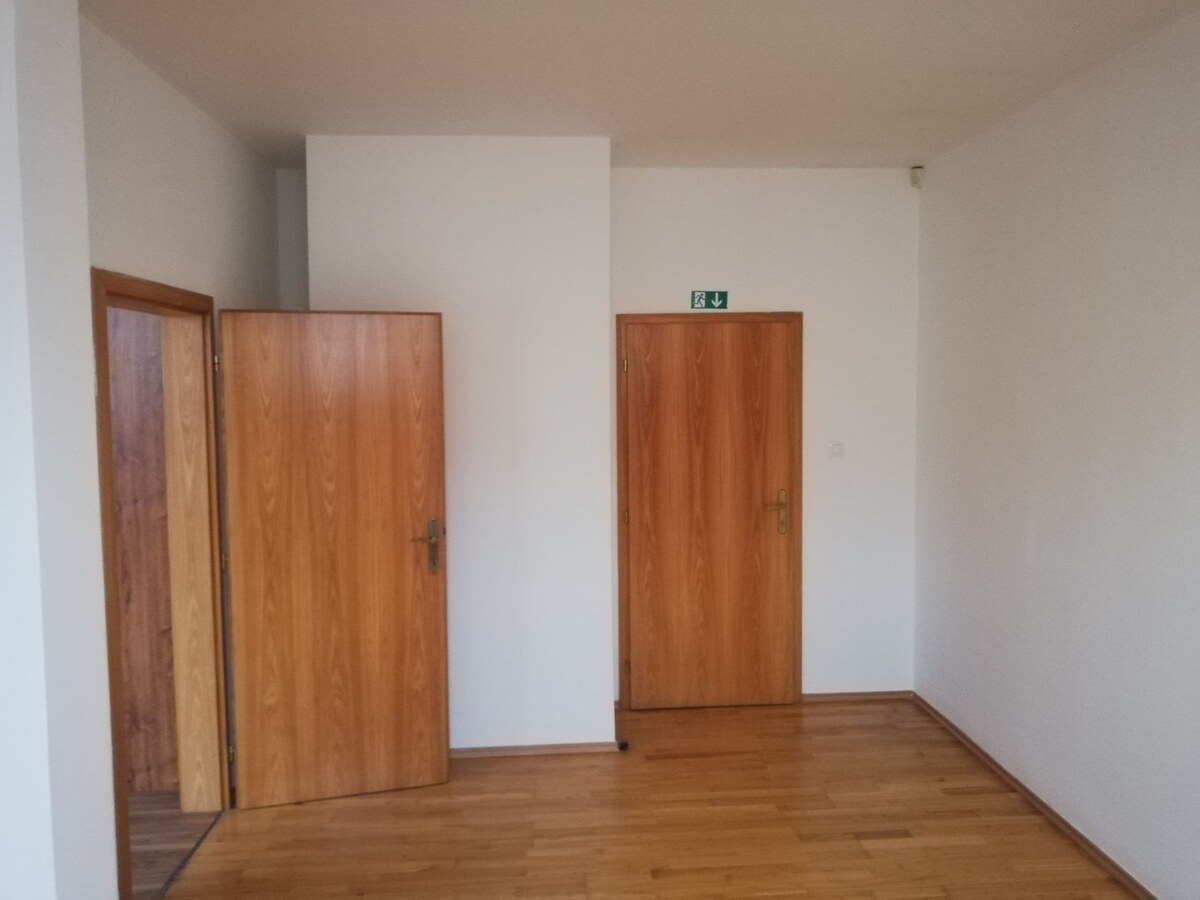 Kancelária s možnosťou rozdelenia v centre Nitry — foto 8