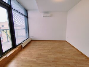BYT - KANCELÁRIA s parkovaním — foto 8