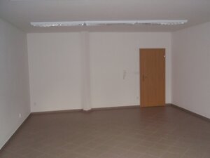 Kancelária na pešej zóne v Nitre — foto 2