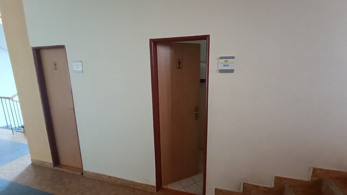 Sála 117m2 v Nitre — foto 11