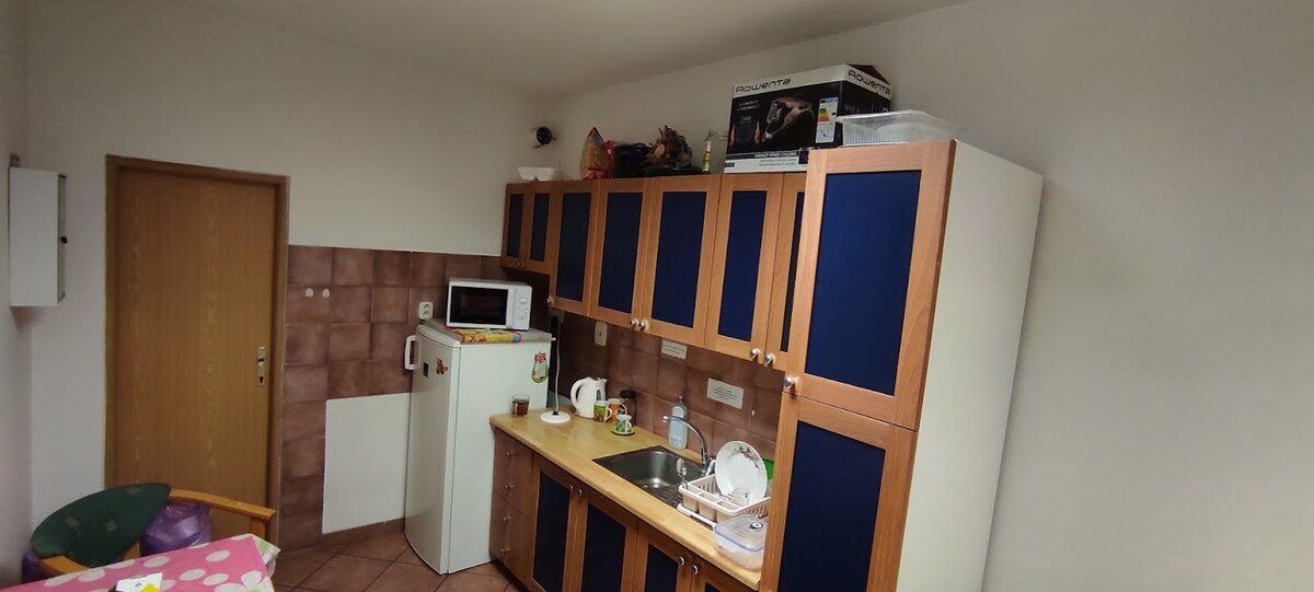 Malá kancelária s parkovaním — foto 6