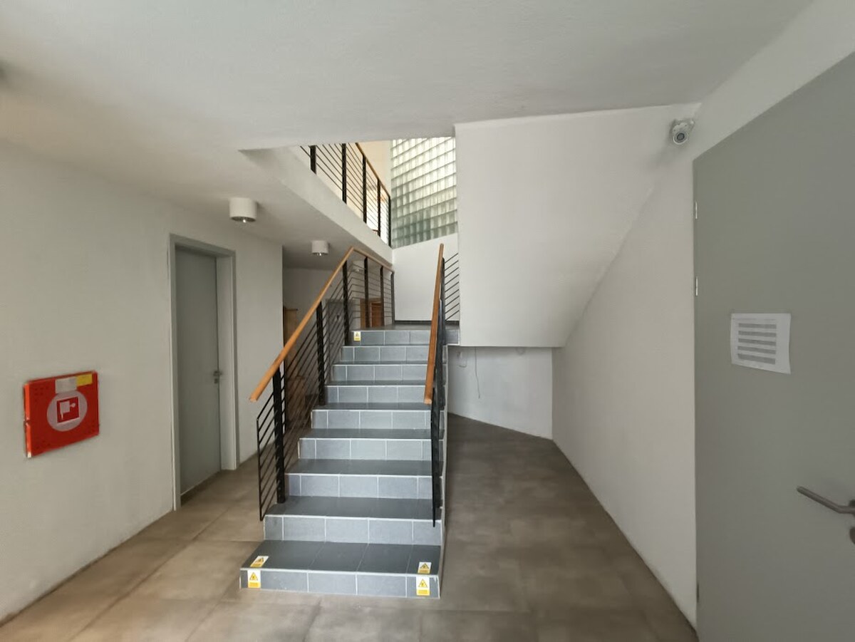 Pekná kancelária s parkovaním v Nitre — foto 8