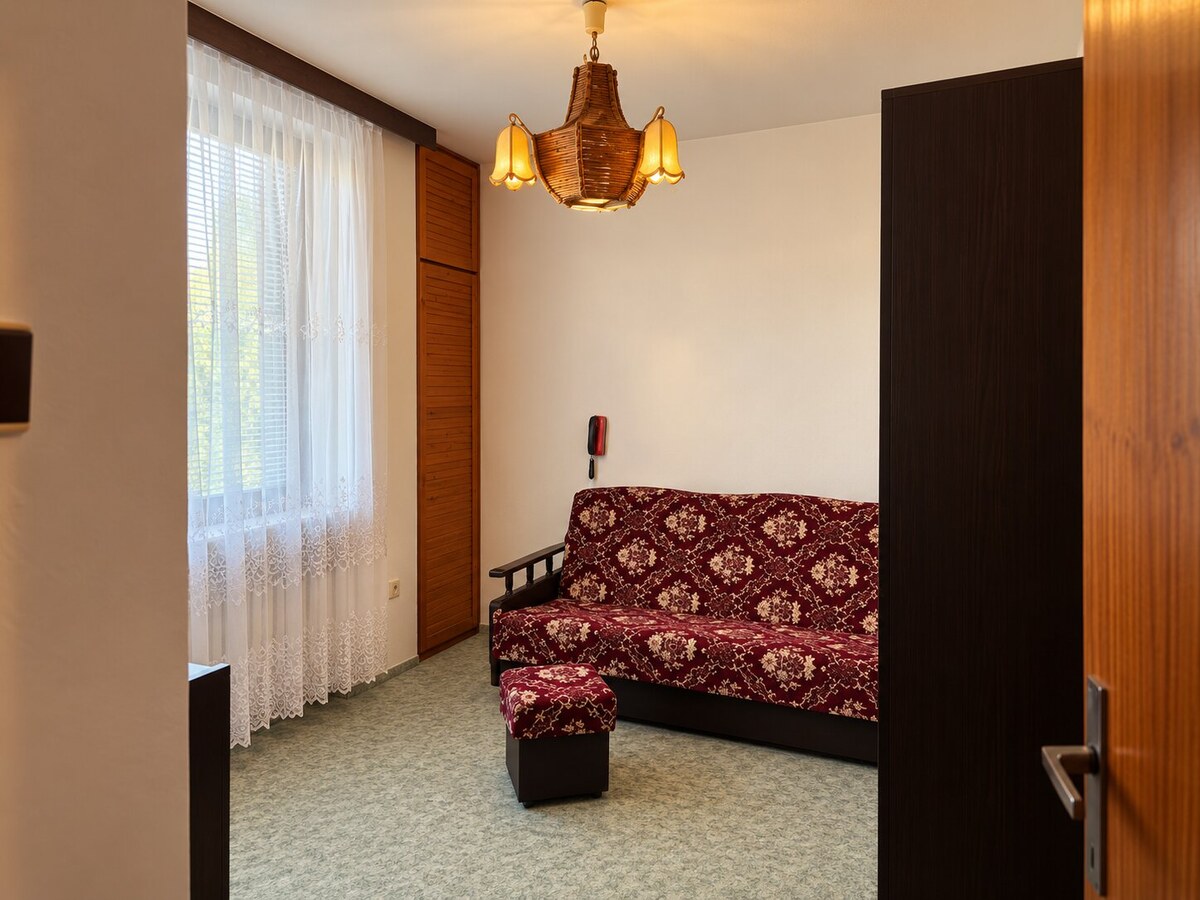 PRIESTRANNÉ RODINNÉ SÍDLO VEĽKÝ BIEL — foto 17