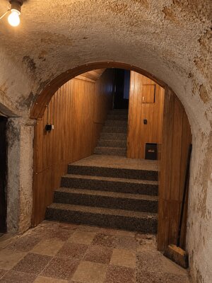 PRIESTRANNÉ RODINNÉ SÍDLO VEĽKÝ BIEL — foto 30