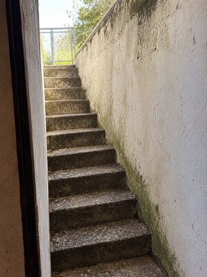 PRIESTRANNÉ RODINNÉ SÍDLO VEĽKÝ BIEL — foto 31
