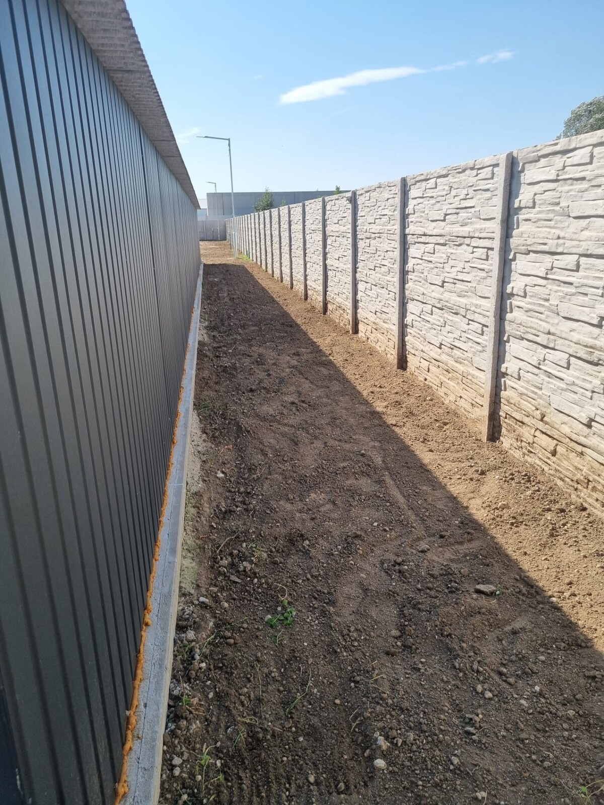 Rezervované: Stavebný pozemok pre priemysel, výrobu, logistiku  Senec — foto 12