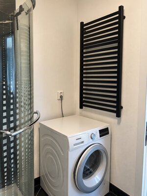 3-izb. byt s priestrannou  loggiou a 2 parkovacími miestami Senec — foto 16