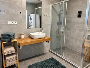 5-IZBOVÝ RODINNÝ DOM S PRACOVŇOU A SAUNOU – HURBANOVA VES, OKRES SENEC — foto 11