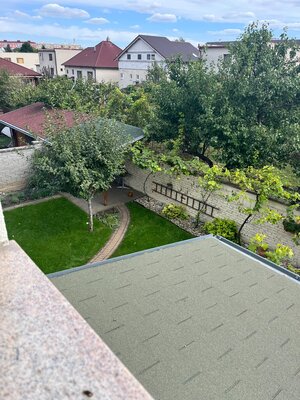 REZERVOVANÝ Priestranný dom na výbornej adrese v Senci — foto 2