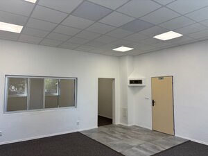 Novo zrekonštruované kancelárie na prenájom výborná dostupnosť Zvolen — foto 1