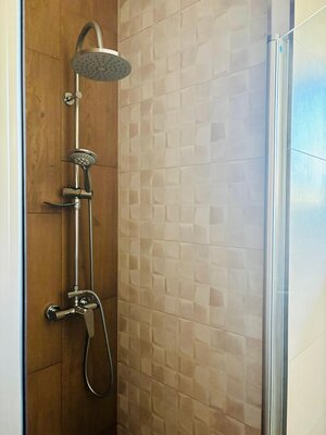 Priestranný 5-izbový rodinný dom s garážou a terasou Tvrdošín — foto 20
