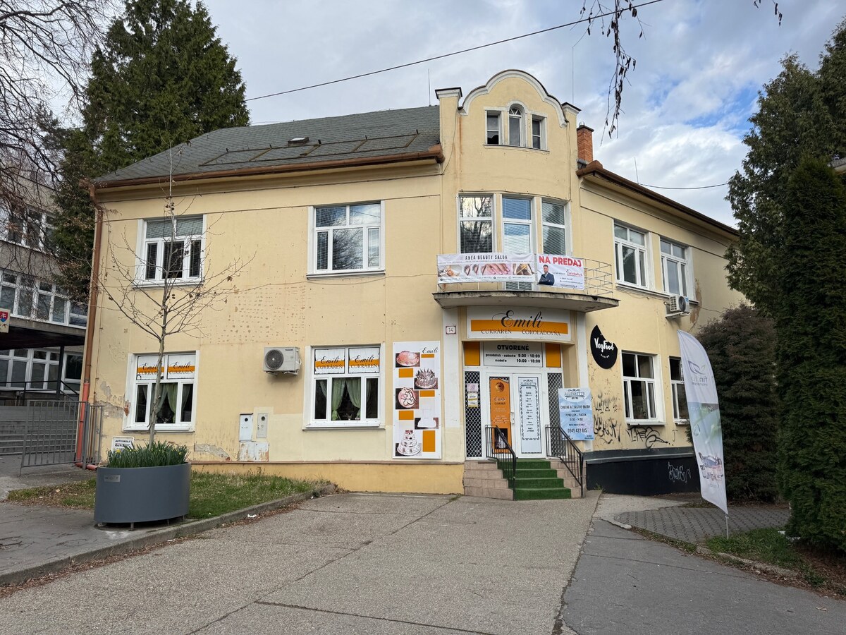 PRENÁJOM PRIESTOROV V PRIEVIDZI – 7 €/m² VRÁTANE ENERGIÍ! — foto 8