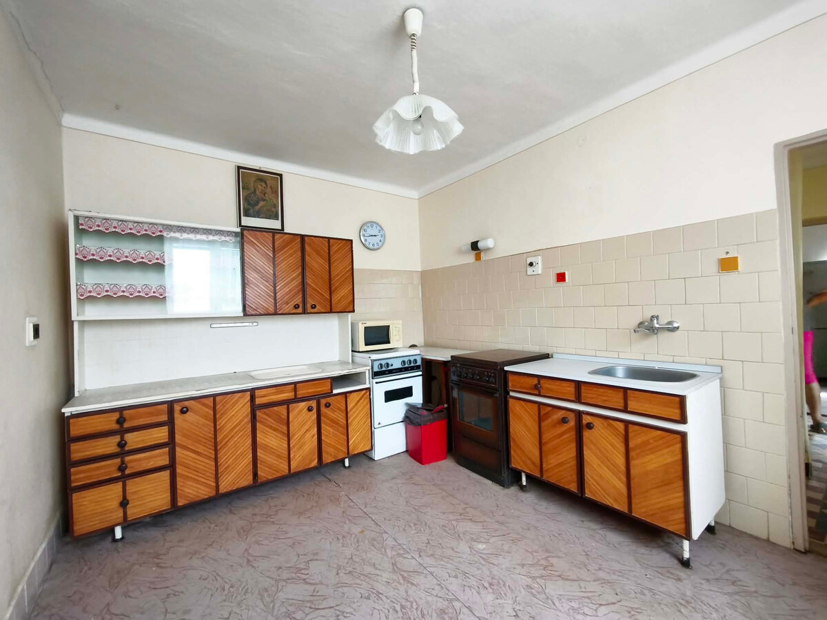 ‼️ ZNÍŽENÁ CENA ‼️ RODINNÝ DOM NA PREDAJ, OSLANY (okres PRIEVIDZA) ‼️ — foto 13