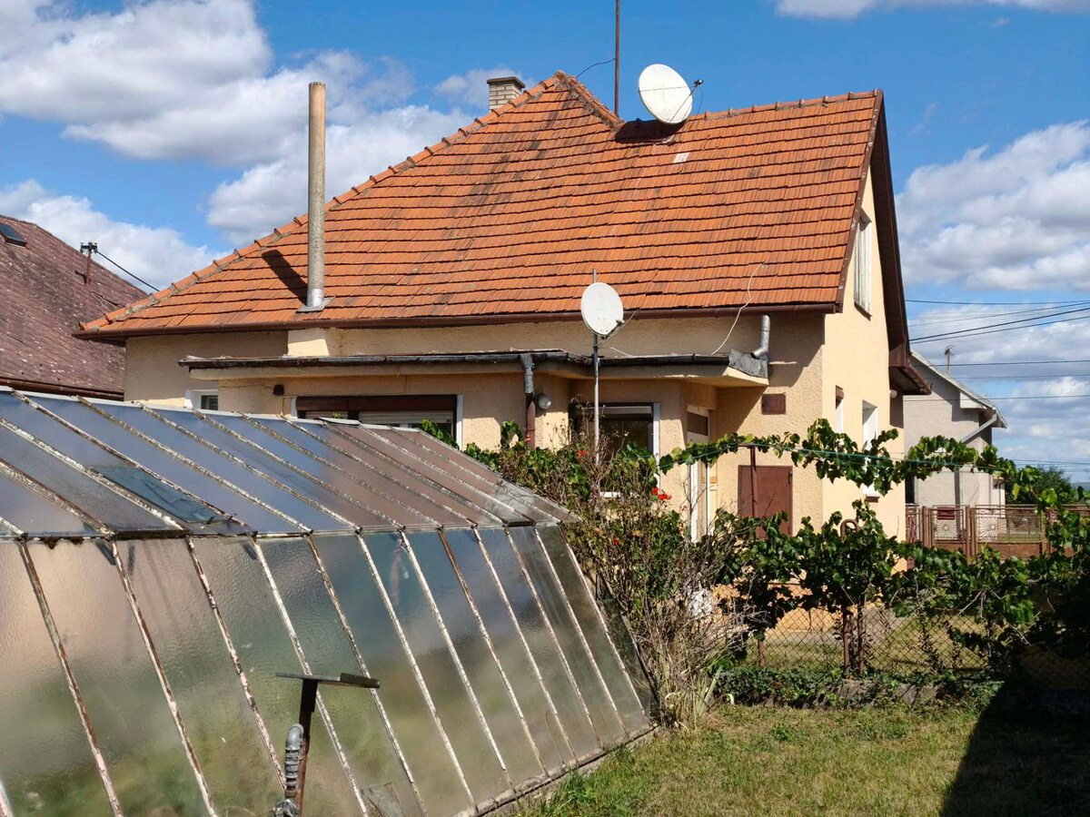 ‼️ ZNÍŽENÁ CENA ‼️ RODINNÝ DOM NA PREDAJ, OSLANY (okres PRIEVIDZA) ‼️ — foto 16