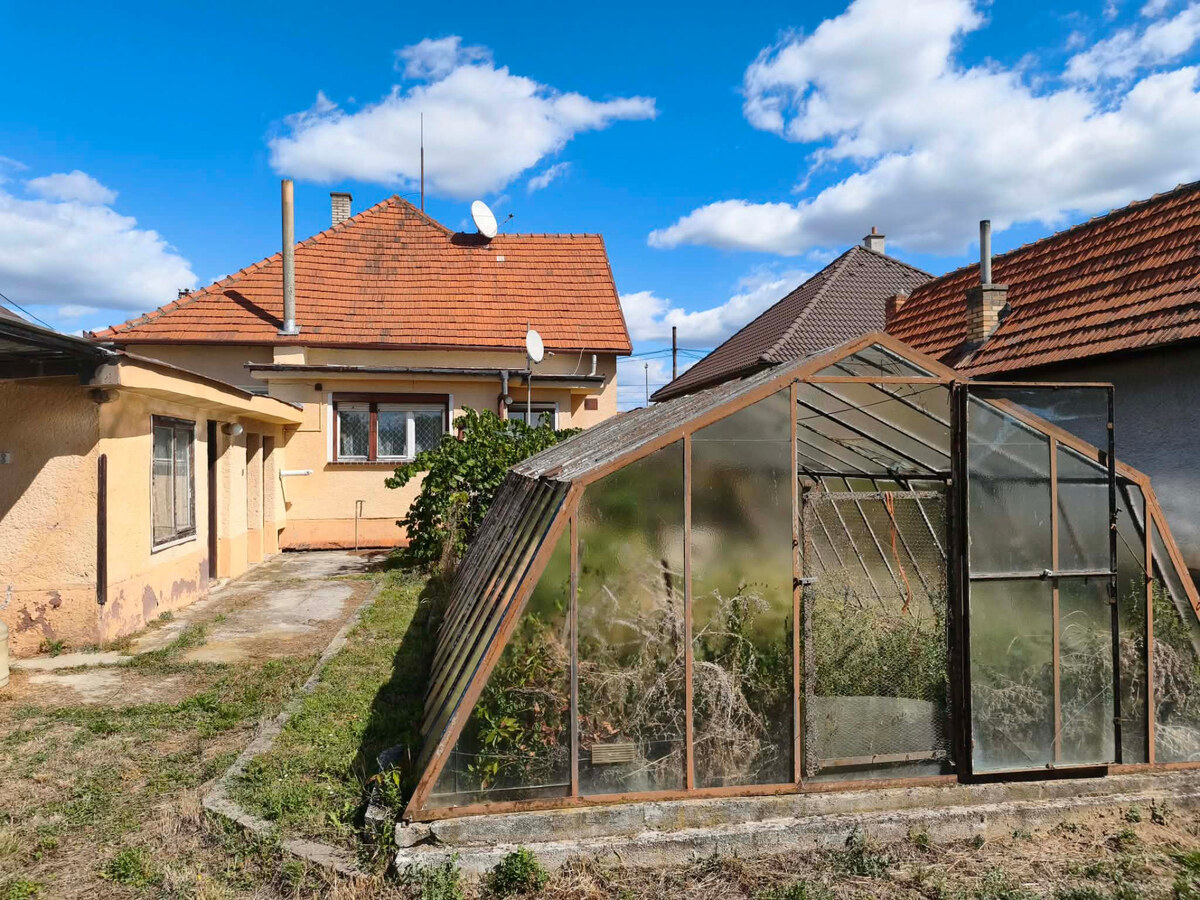 ‼️ ZNÍŽENÁ CENA ‼️ RODINNÝ DOM NA PREDAJ, OSLANY (okres PRIEVIDZA) ‼️ — foto 17