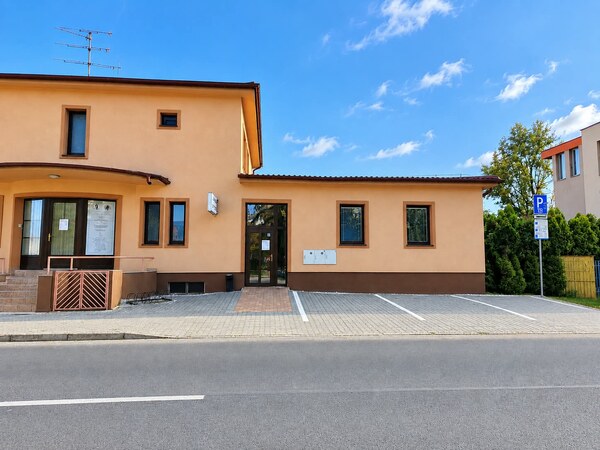 ‼️ NA PRENÁJOM ‼️ KOMERČNÝ  PRIESTOR  S  KLIMATIZÁCIOU V PARTIZÁNSKOM