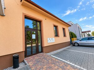 ‼️ NA PRENÁJOM ‼️ KOMERČNÝ  PRIESTOR  S  KLIMATIZÁCIOU V PARTIZÁNSKOM — foto 3