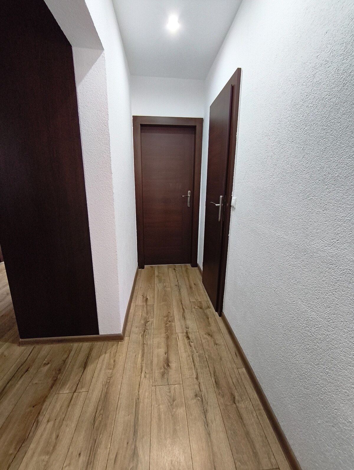 3 izbový kompletne prerobený a zariadený byt na prenájom, Necpaly — foto 9