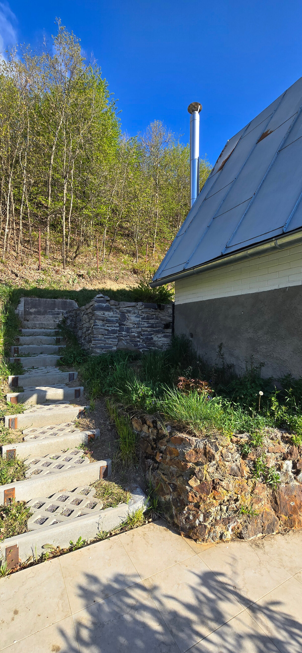 Znížená cena!! Rekreačná chata v krásnom prostredí– Banská Štiavnica — foto 11