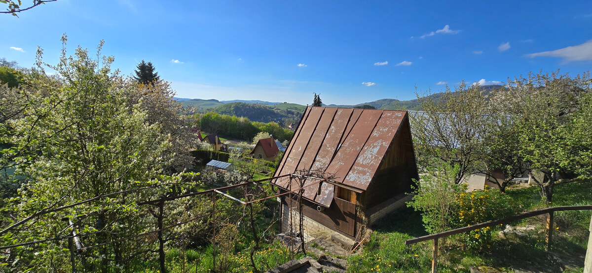 Znížená cena !!!Rekreačná chata v krásnom prostredí – Banská Štiavnica — foto 6