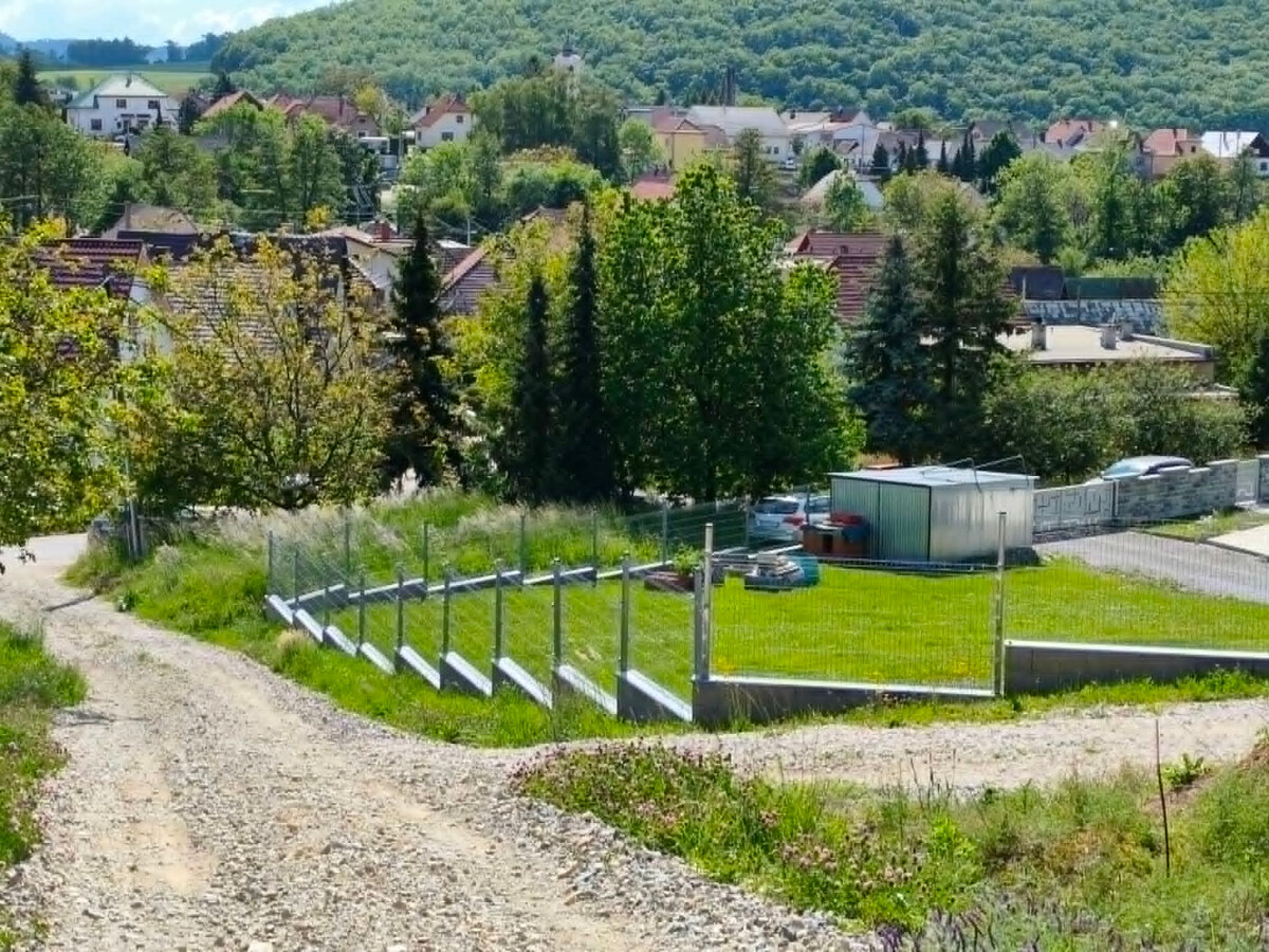 ‼️ HORNÁ VES - KRÁSNY POZEMOK NA PREDAJ, okr. PRIEVIDZA ( 872 m2 ) ‼️