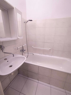 ‼️ PRENAJATÉ ‼️  PRENÁJOM  - 2 IZBOVÉHO BYTU, PARTIZÁNSKE - CENTRUM ‼️ — foto 12